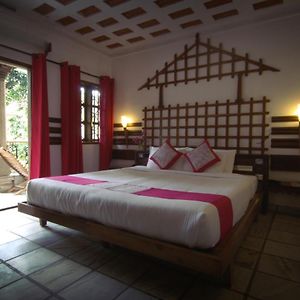 Hotel Ambadi